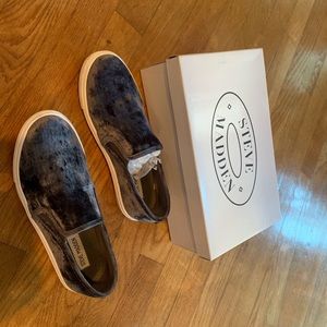 Steve Madden Grey Velvet